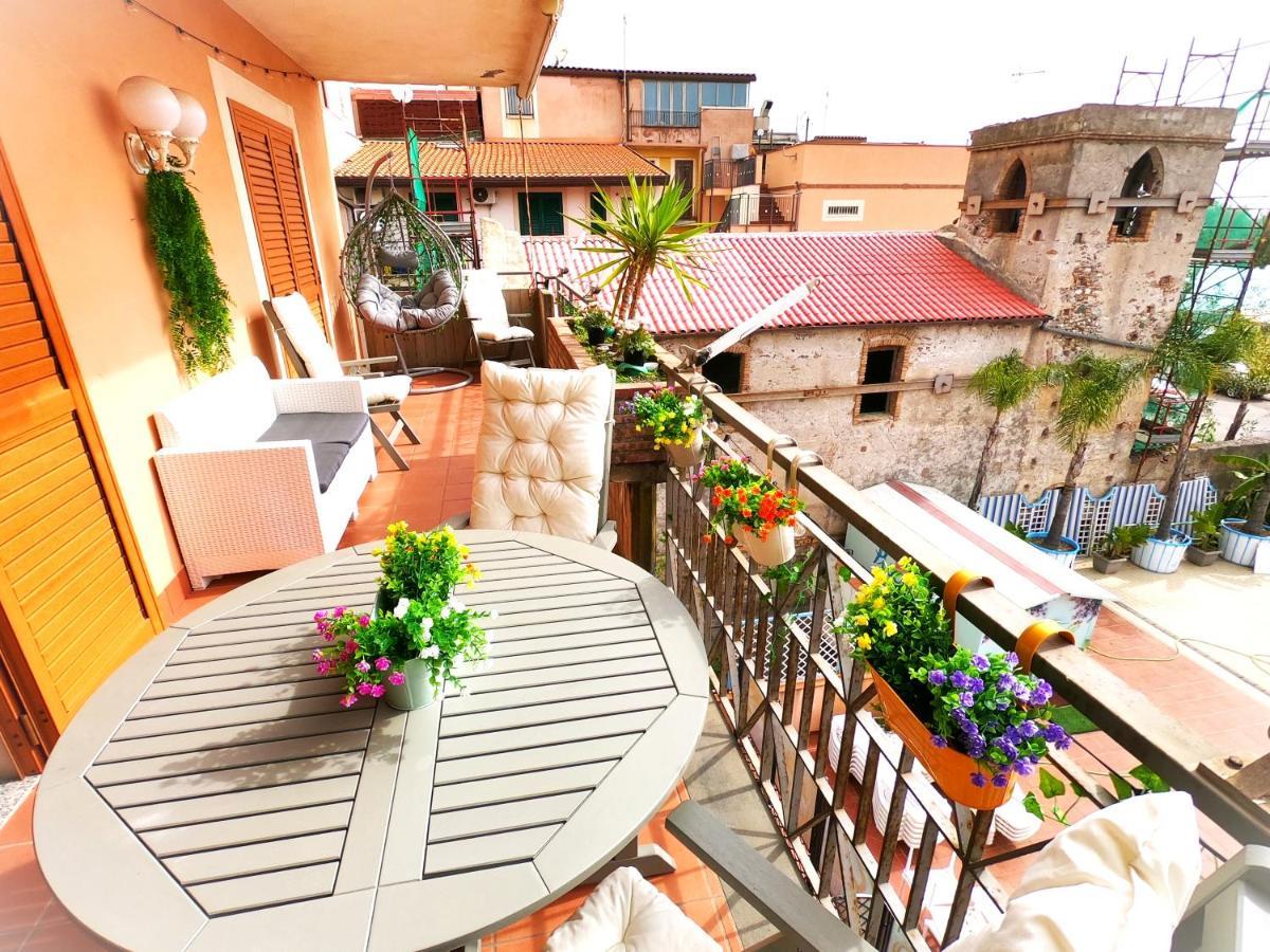 Apartamento Taormina By The Sea Mazzeo Exterior foto